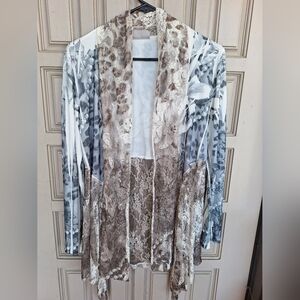 Cover Charge Kimono Top SzL Lace Inserts/Gray Animal Print Long Sleeves Open